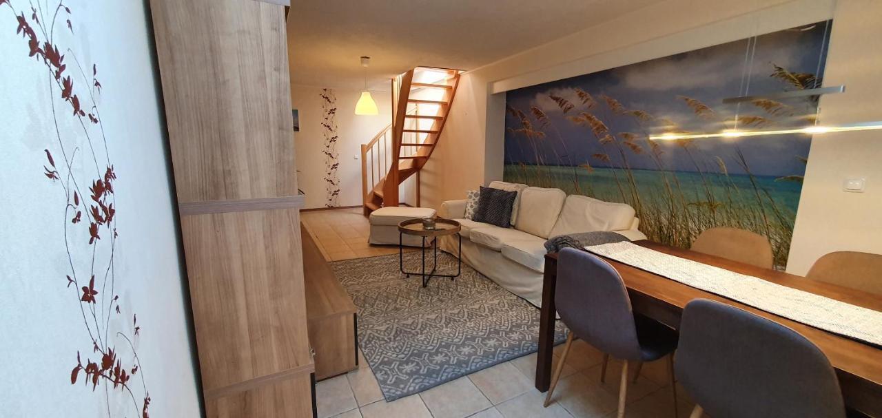 Pension Zum Riedensee Bastorf Exteriör bild