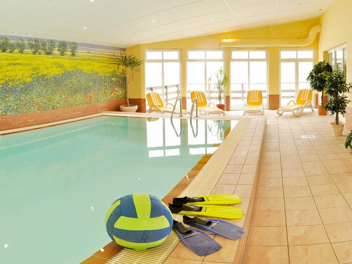 Pension Zum Riedensee Bastorf Rum bild